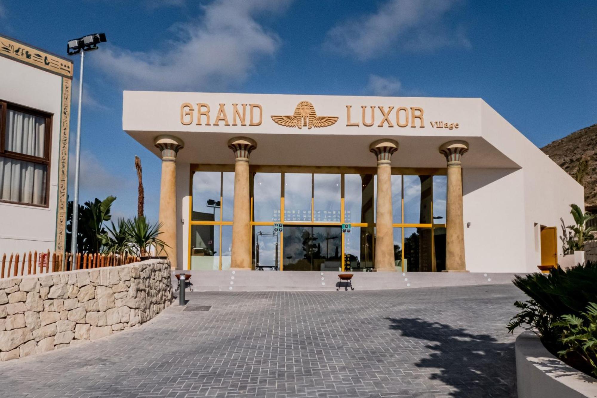 Four Points By Sheraton Costa Blanca Villas Μπένιντορμ Εξωτερικό φωτογραφία